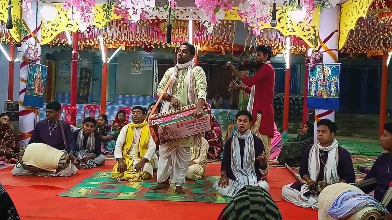 শ্রী শ্রী পার্থ সারথী সম্প্রদায় সাতক্ষীরা খুলনা, মাস্টার বিপুল সানা, মালকোশ রাগে গাইলেন। 