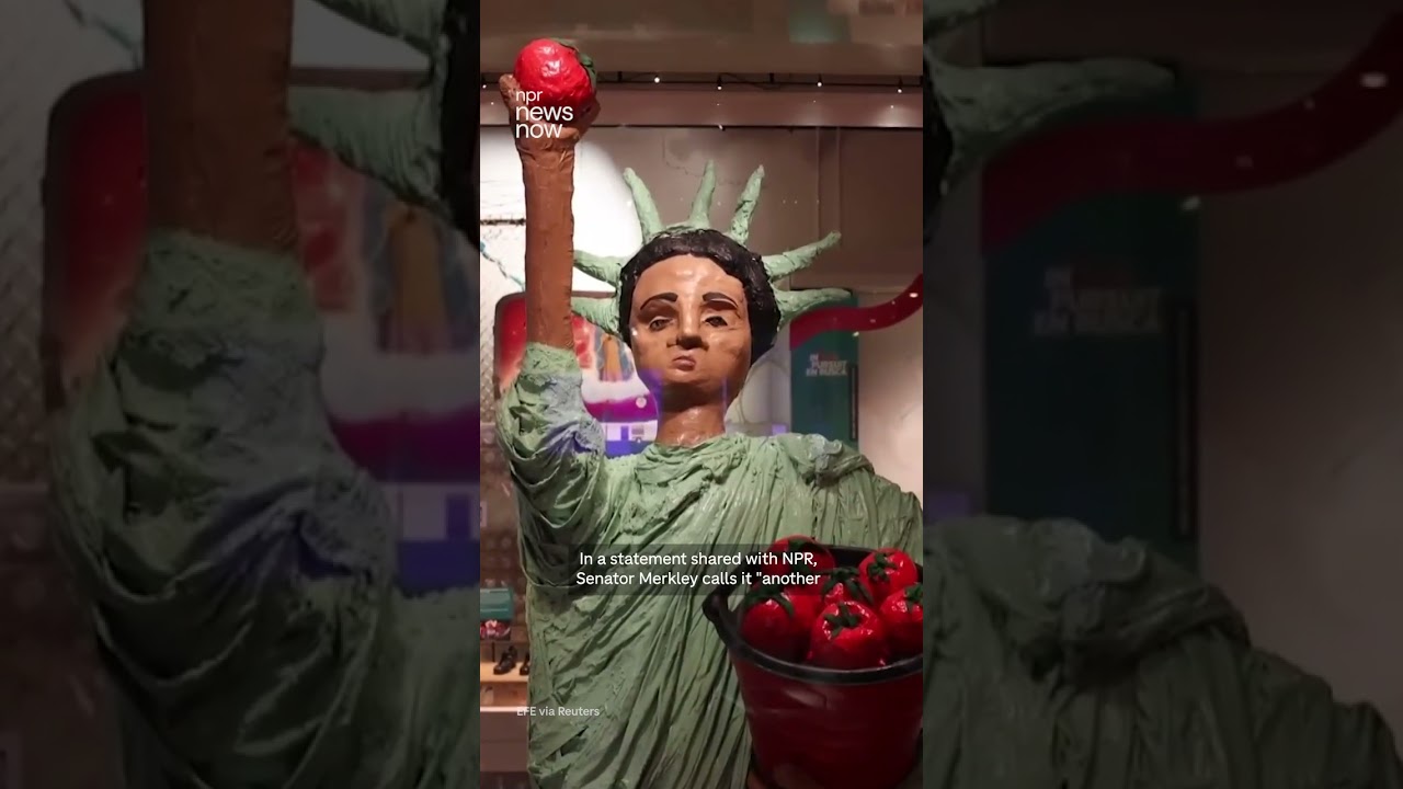 Trump administration plans to install signs warning of 'ideological bias' at a Smithsonian Museum
