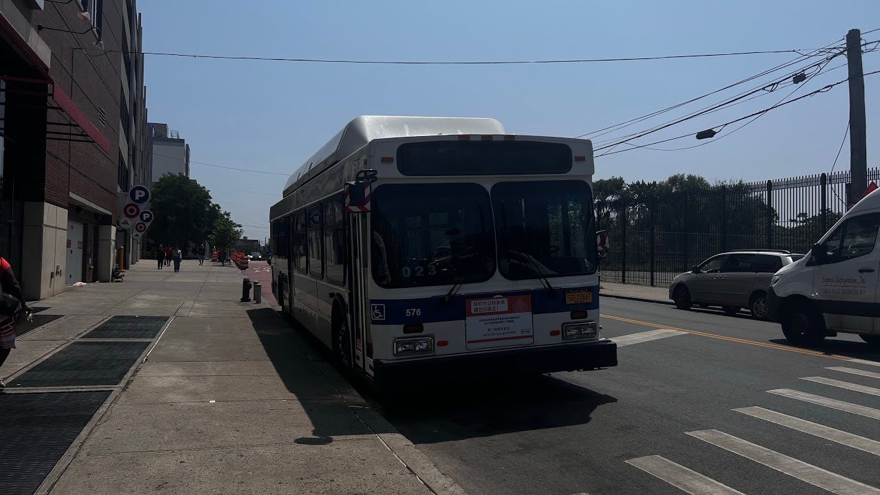 MTA BUS: B103 Limited Bus Ride from Canarsie Williams Av to Flatbush Av-Bklyn College. (FULL RIDE)