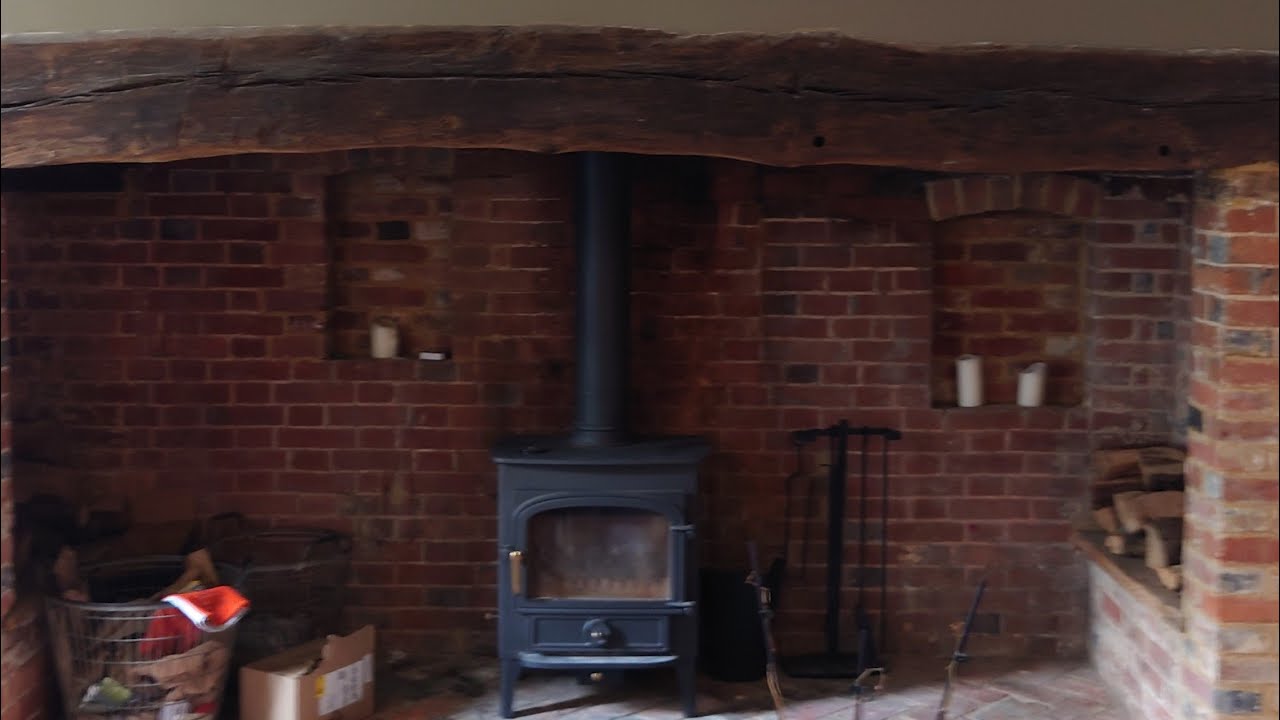 DON'T EMPTY THE ASH IN YOUR WOOD BURNERS AND SAVE MONEY 💰