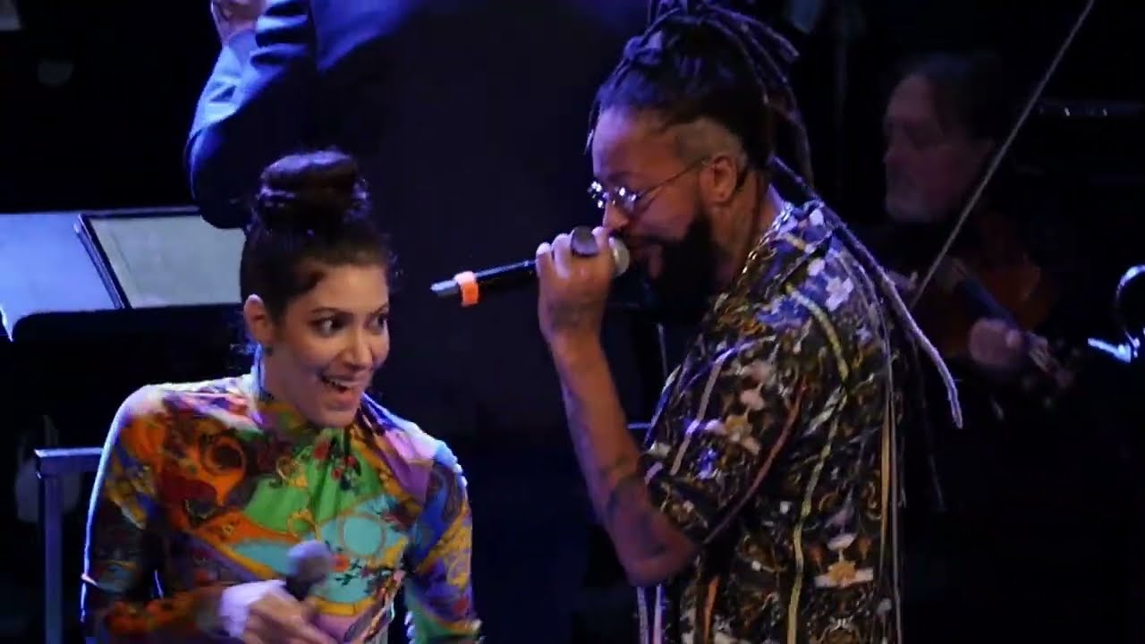 Aram&agrave; & Rael com Orquestra Magna Grecia (Teatro Orfeo , Taranto )