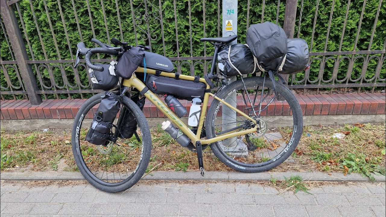 Pakowanie na wyprawę rowerową 🚴‍♂️ | Co zabieram w podróż na Nordkapp ?