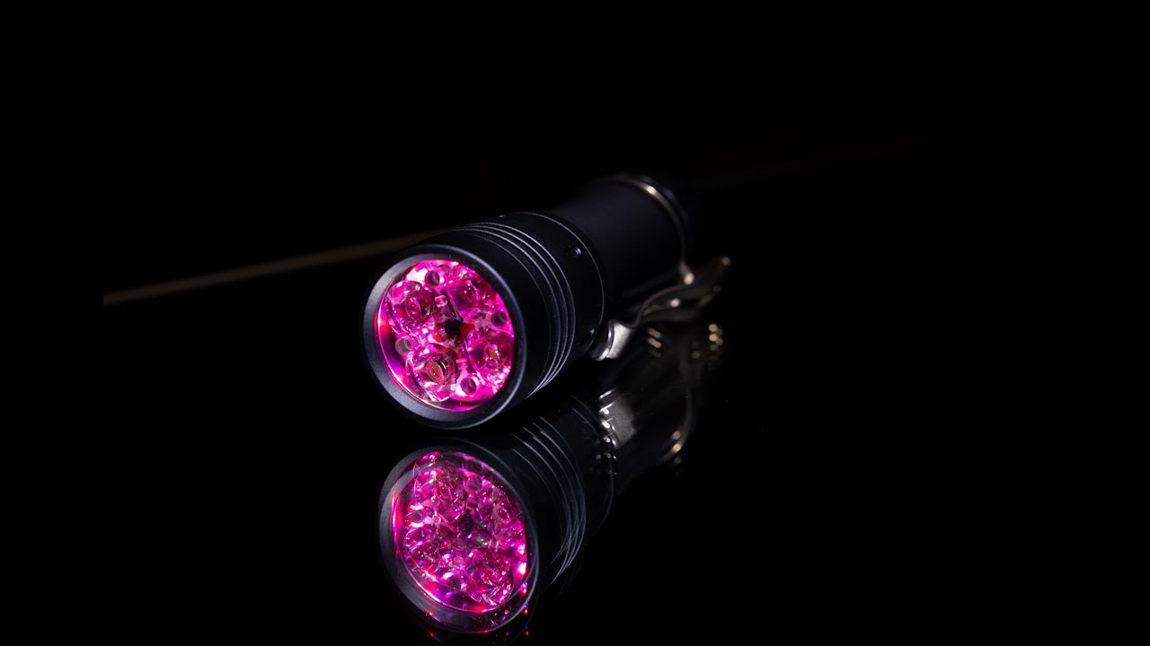 Noctigon KR4 Quinta  - 4xSST20 4000k 90CRI e Aux Leds - Anduril 2! con Beamshots