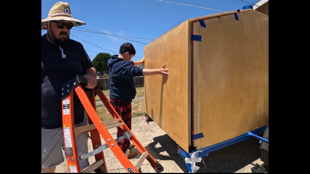 DIY Squaredrop camper build - Part 21: Hatch build (Part 1) + hinge