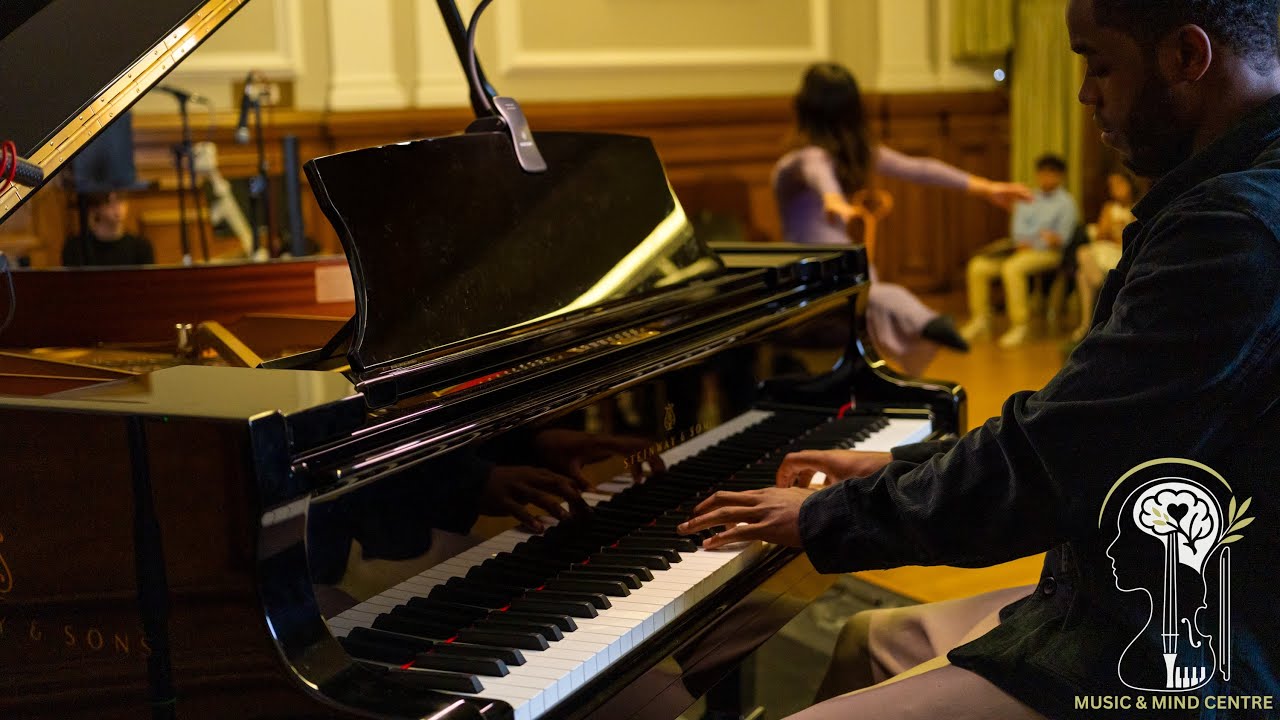 Julia – Student Piano ft. Improvised Dance | Music & Mind Centre