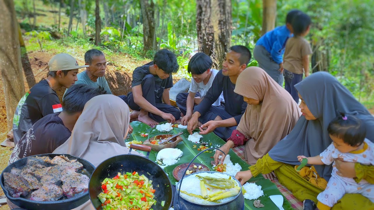 Masak masak di hutan untuk makan bersama keluarga & saudara 