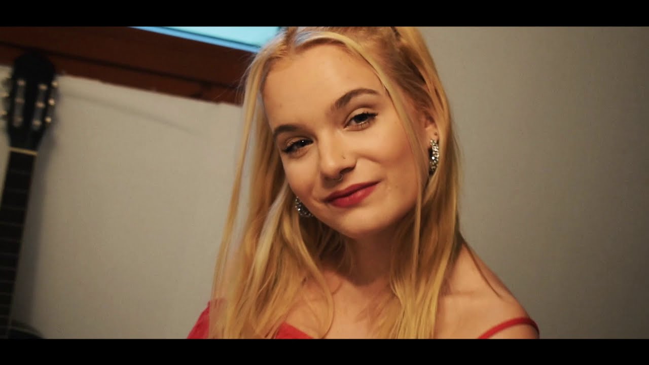 Edu Velc - No es lo mismo ( Official Music Video)