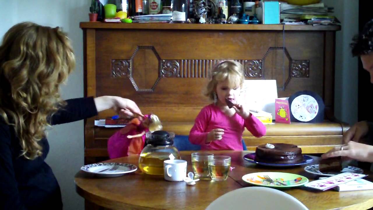 Zingen voor Juul's 3de verjaardag