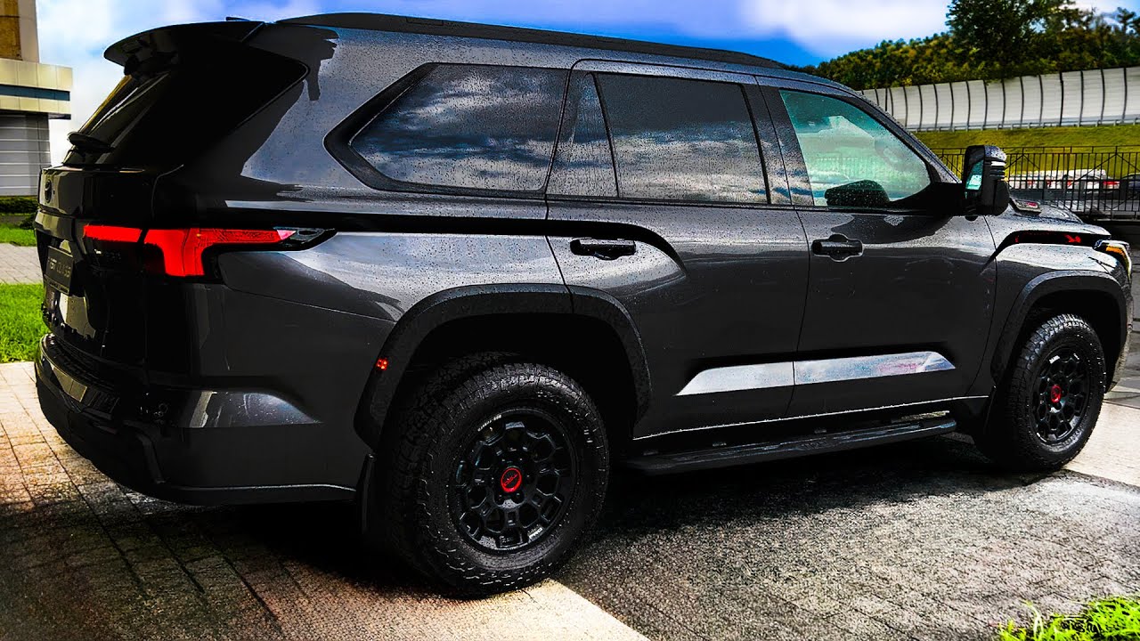Toyota Sequoia Внедорожник 2024 - детали интерьера и экстерьера