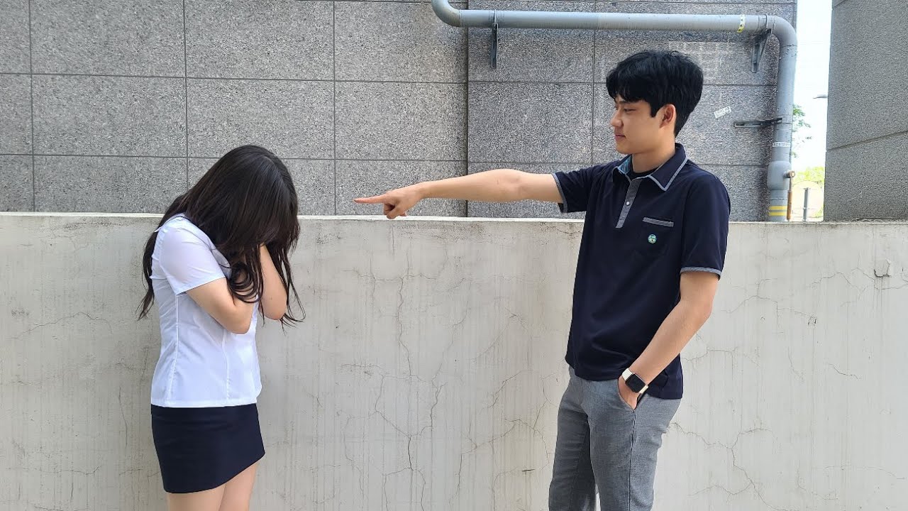 여고생이 임신을 했는데 남자친구가 욕하고 가버린다면?