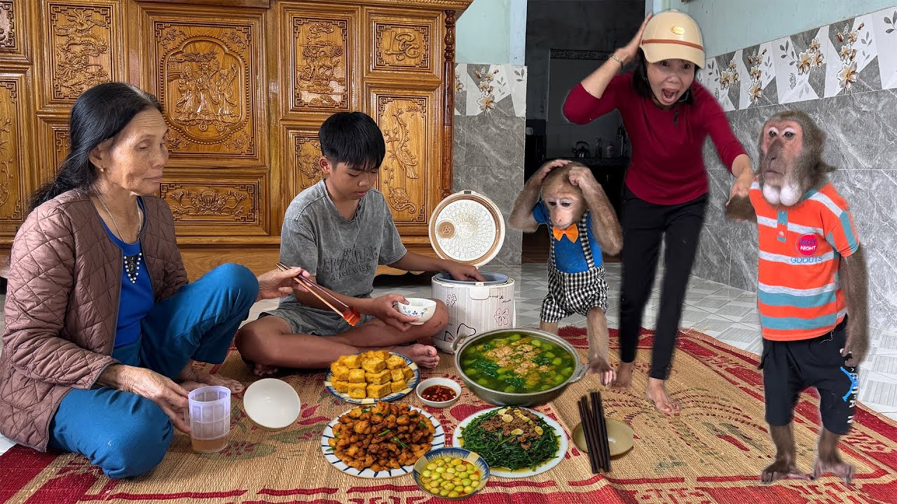 Abu Surprised Mom by Preparing a Sumptuous Meal to Treat the Whole Family