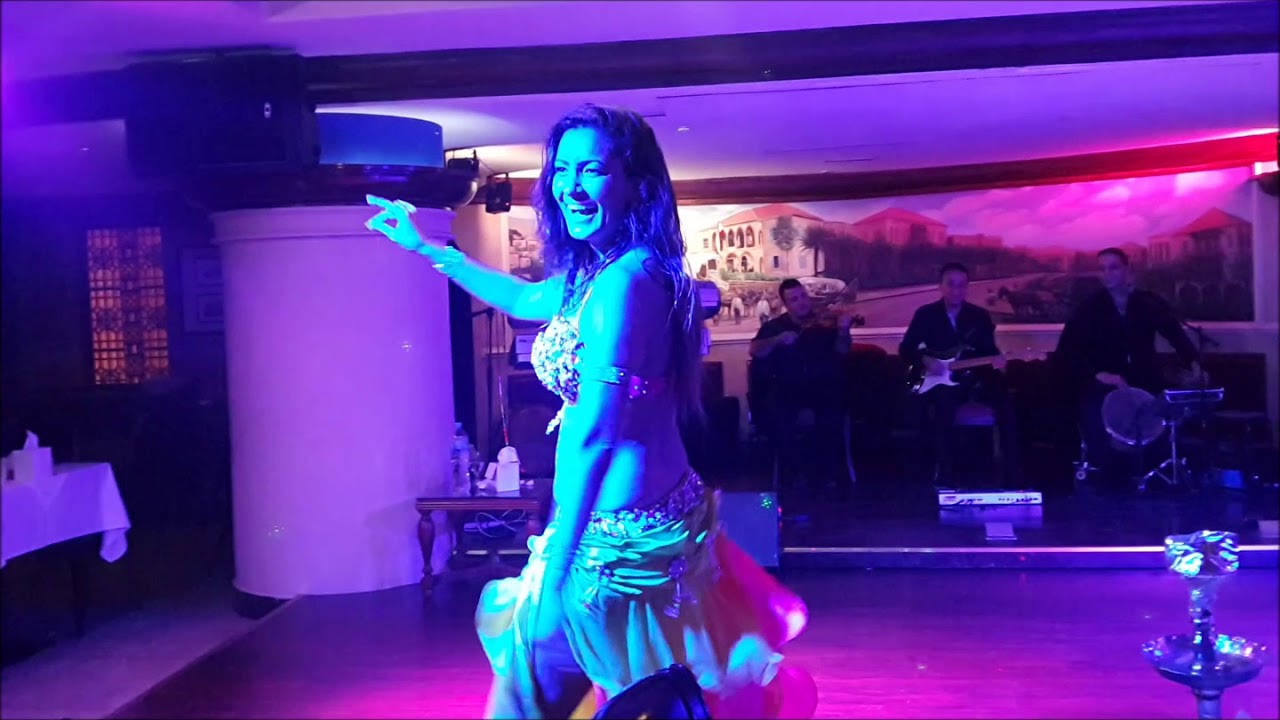 Anisah Bellydancer - Khalik Hena + Esmaooni