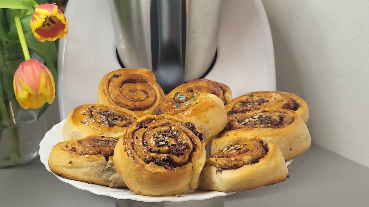 Rozpływające się w ustach nawet na drugi dzień Cynamonki drożdżowe z Thermomix #paulitawita