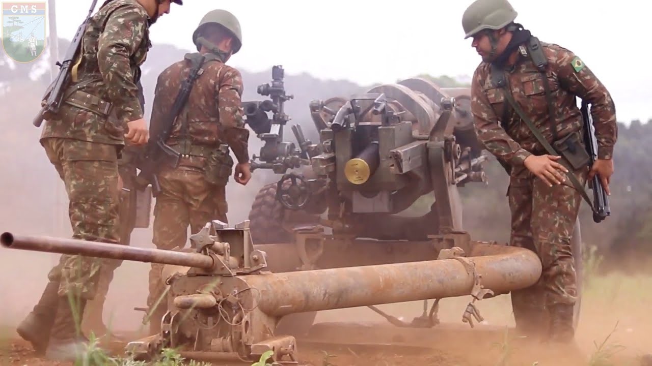 Tiro da Artilharia do Exército - Obus 105mm LIGHT GUN