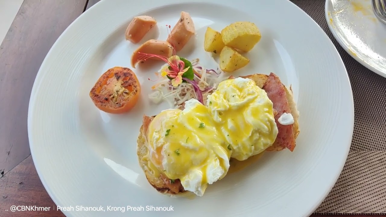 Breakfast review Koh Rong Sonloem Kompong Som Sihanoukville Cambodia