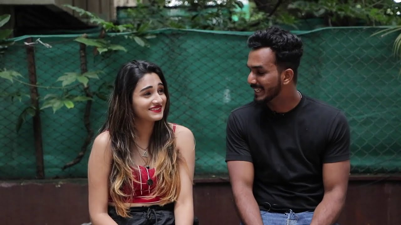 Maa, aisi hi Biwi chahiye || Oye It's Uncut
