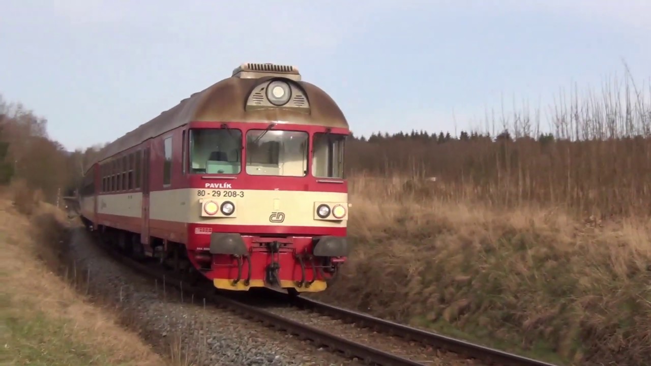 Motorový vůz řady 854 na štítecké