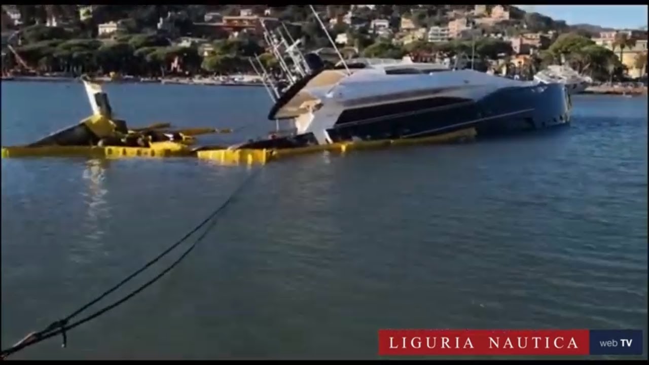 Rapallo, tra i relitti del porto