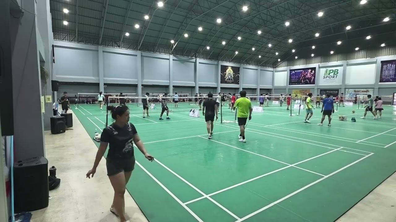 รายการดักตบ มือ S แบ่งกลุ่ม ป๊อป กวาง พบ ซีเกมส์ เทอม (Singha Smash)