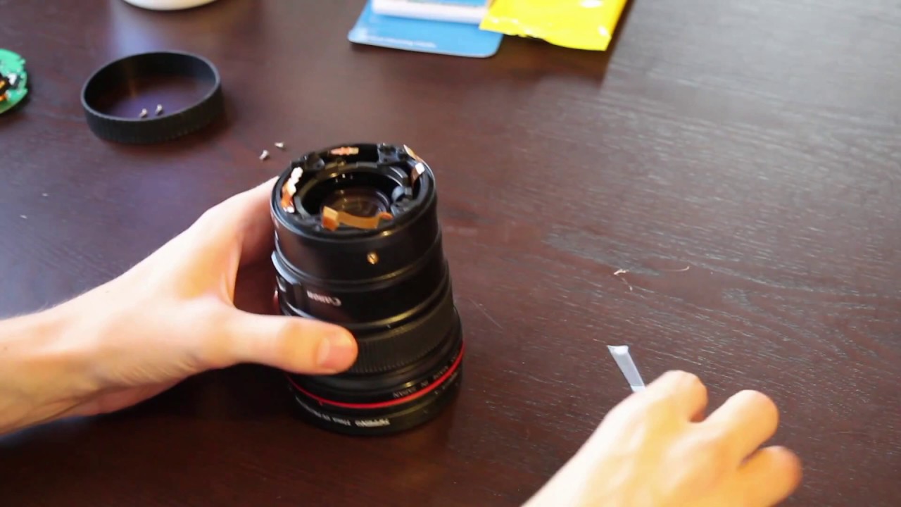 Re-assembling Canon EF 16-35mm f2 8L Lens