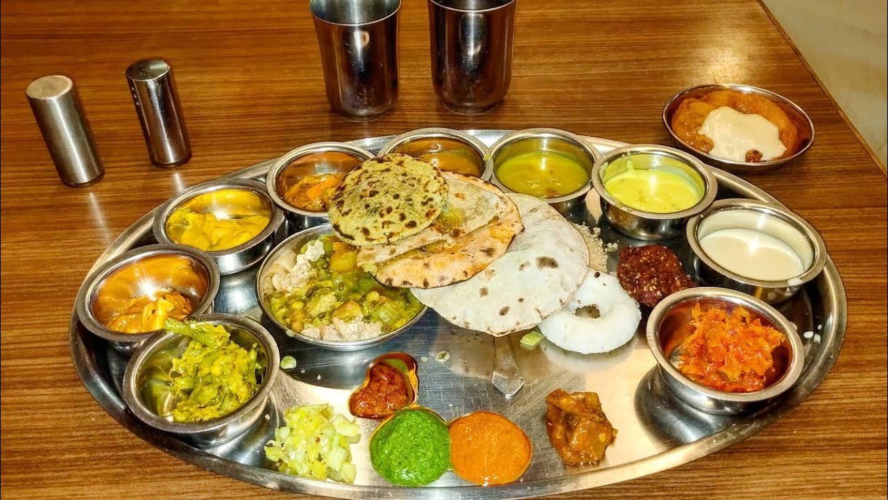 KHANDANI RAJDHANI THALI | ONLY @275/-  | UNLIMITED GUJRATI AND RAJASTHANI FOOD | TRAVELLER PRATYANIK
