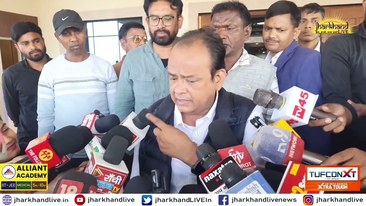पत्रकारों के सवालों से नाराज हुए मंत्री IRFAN, बोले-अगर विमान कंपनी पाया गया दोषी तो कार्रवाई होगी !