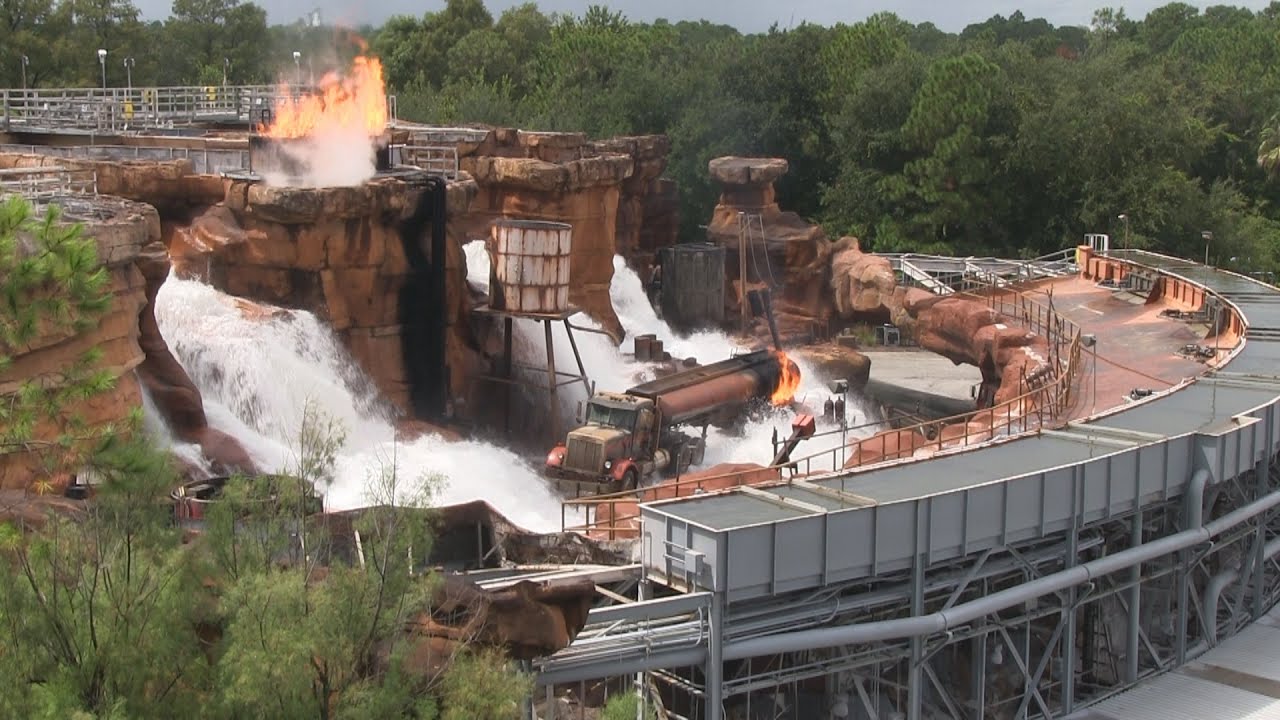 Multi-angle look at Catastrophe Canyon on the Studio Backlot Tour