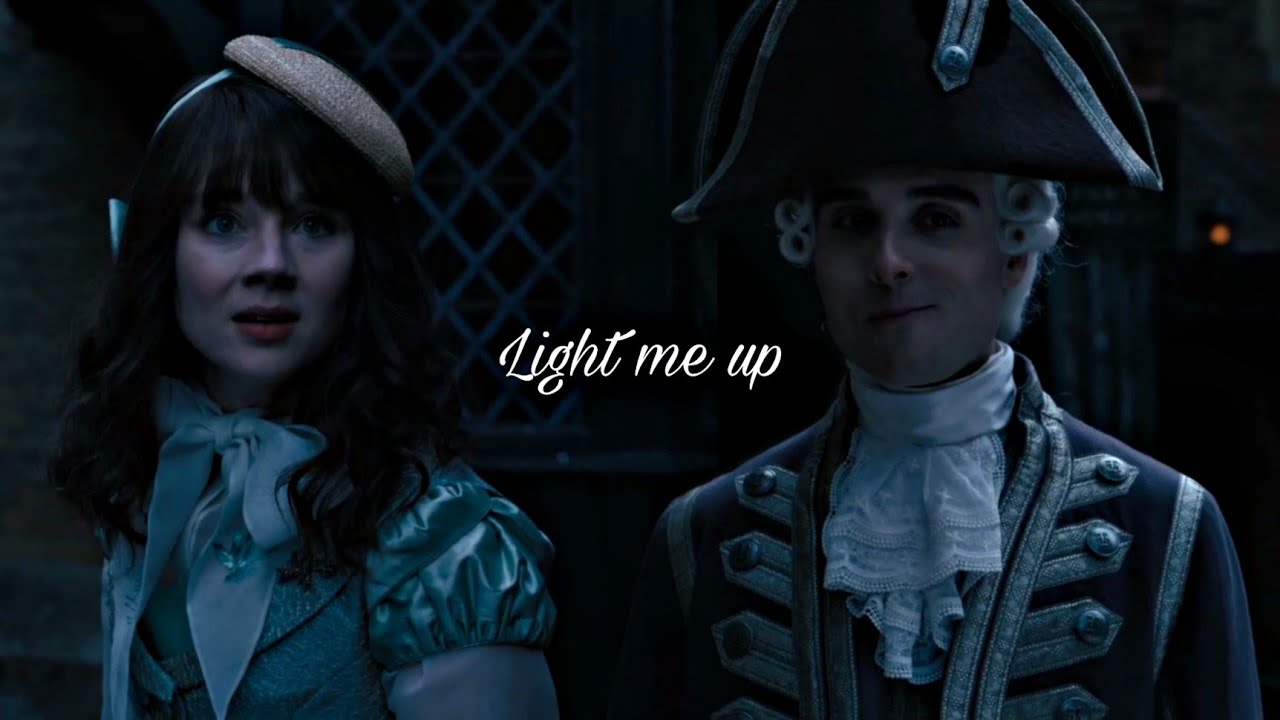 • Eloise & Footman John | Light me up