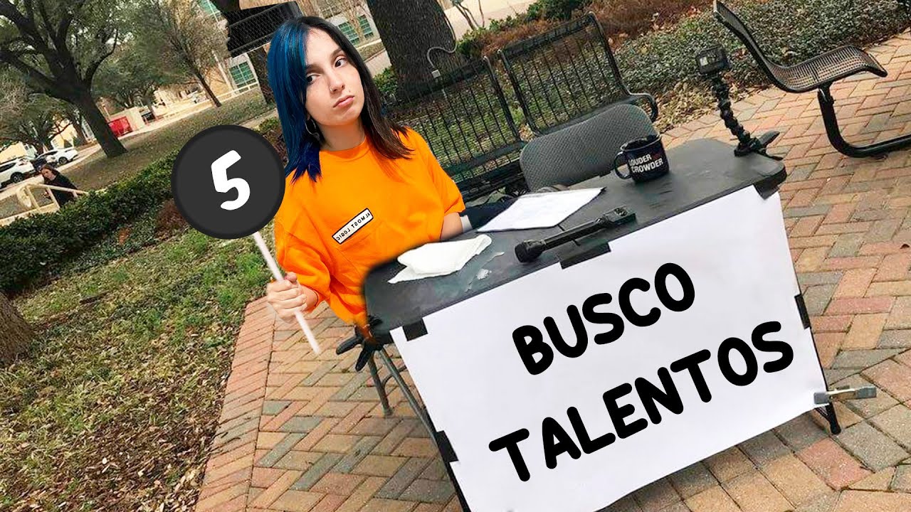 PUSE UN SHOW DE TALENTOS EN LA CALLE