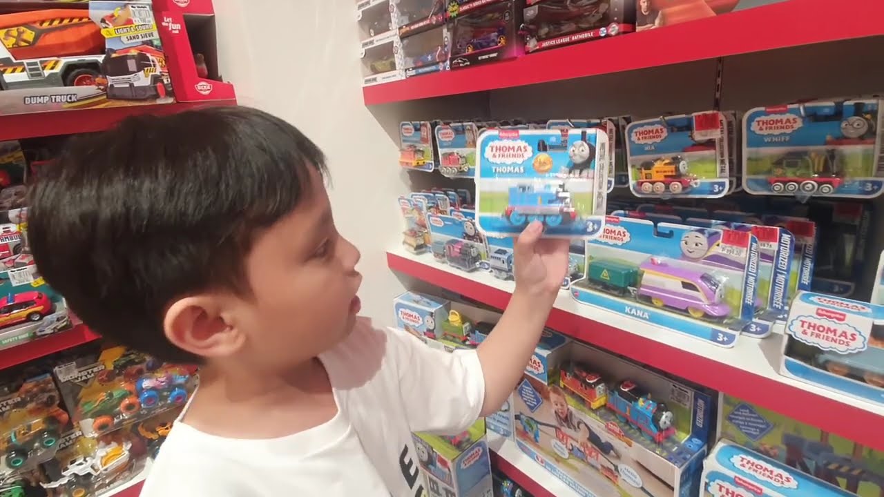 Toy Hunt by Lloyd