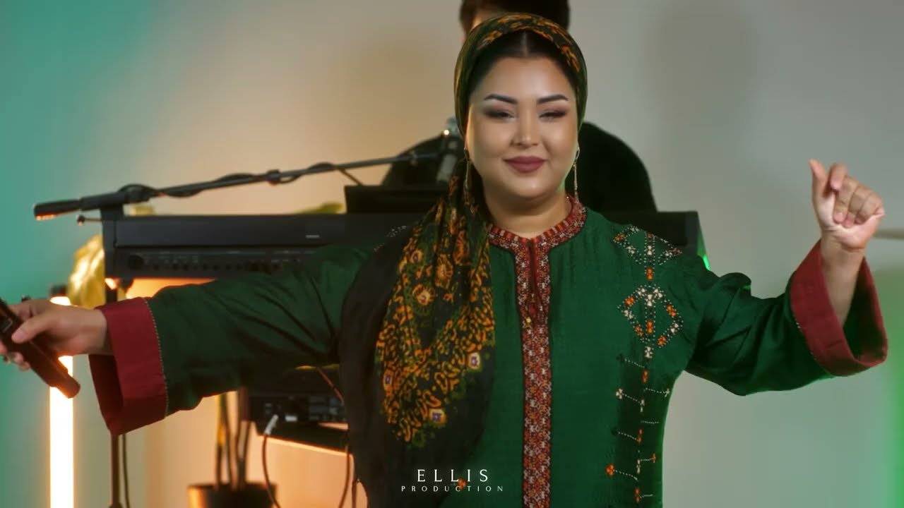 Ogulbibi Reyimowa Konsert Janlyses 1)Solduran söygi2)Mekdep ýyllarym3)Sen dalmi4)Ýuz yash 5)Ey gozel