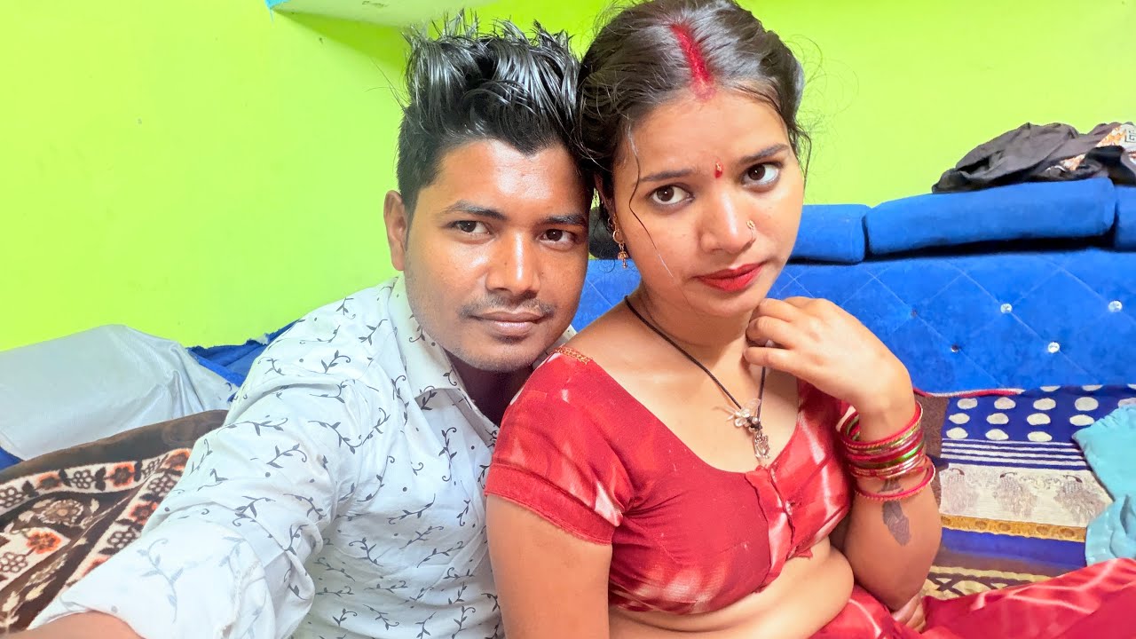 Cute Romantic Couple Prank ❤️ | Funny Reaction Gone Wrong 😅 | #love #viralvideo #funny #prank #vlog