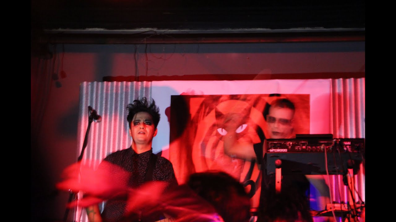 SHE PAST AWAY live @ Club Purísima 129, Santiago, Chile - 2015.11.13