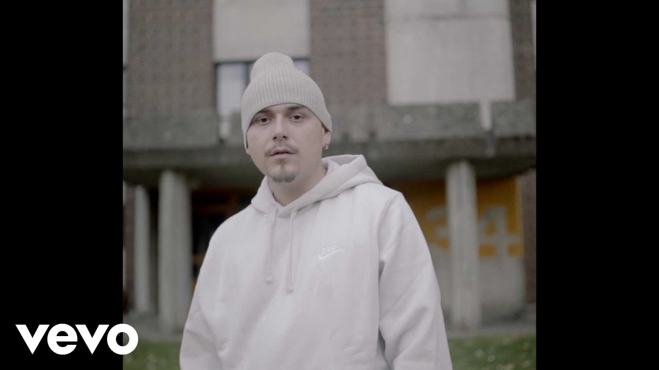 EAZ - Hood