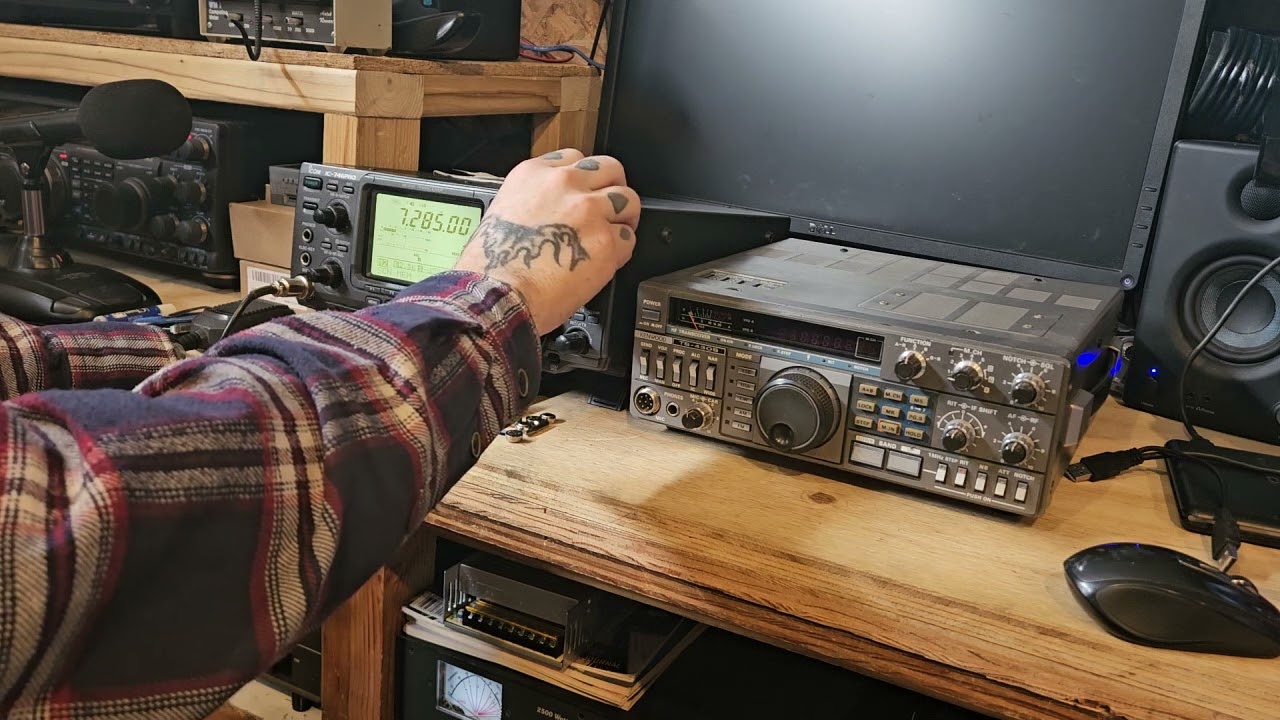 Icom ic746pro amateur radio