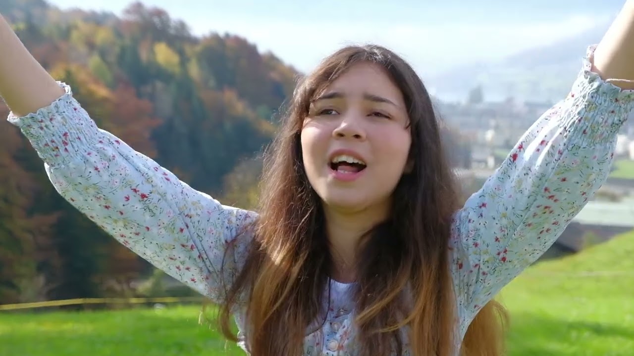 NOUVEAU! Un Chant de Louange - Psaume 113 - Les Filles Video Officielle