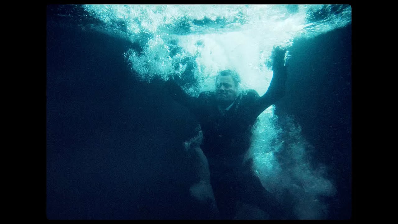 Royal Blood - Pull Me Through (Official Video)