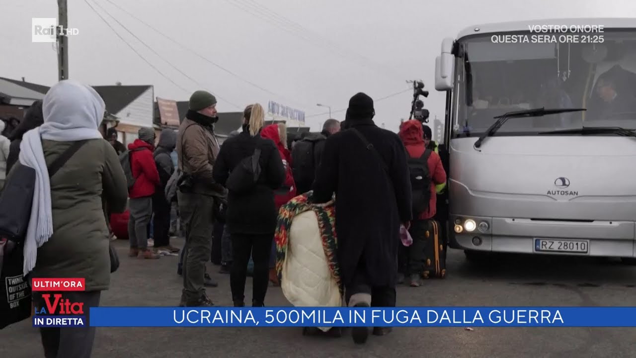 Ucraina, 500mila in fuga dalla guerra - La vita in diretta 28/02/2022