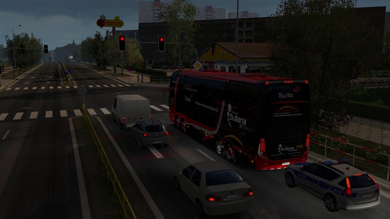 Euro Truck Simulator 2 Bus trip to Bremen with Marcopolo Paradiso G7 1800 DD 8x2