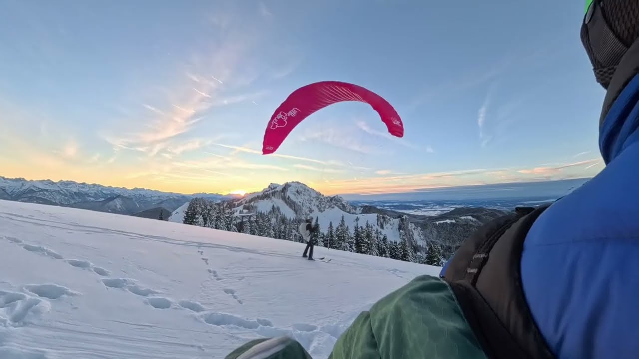 Paragliding Winter Wonderland - Magic Brauneck - Snowy Sunset Flight Gleitschirm