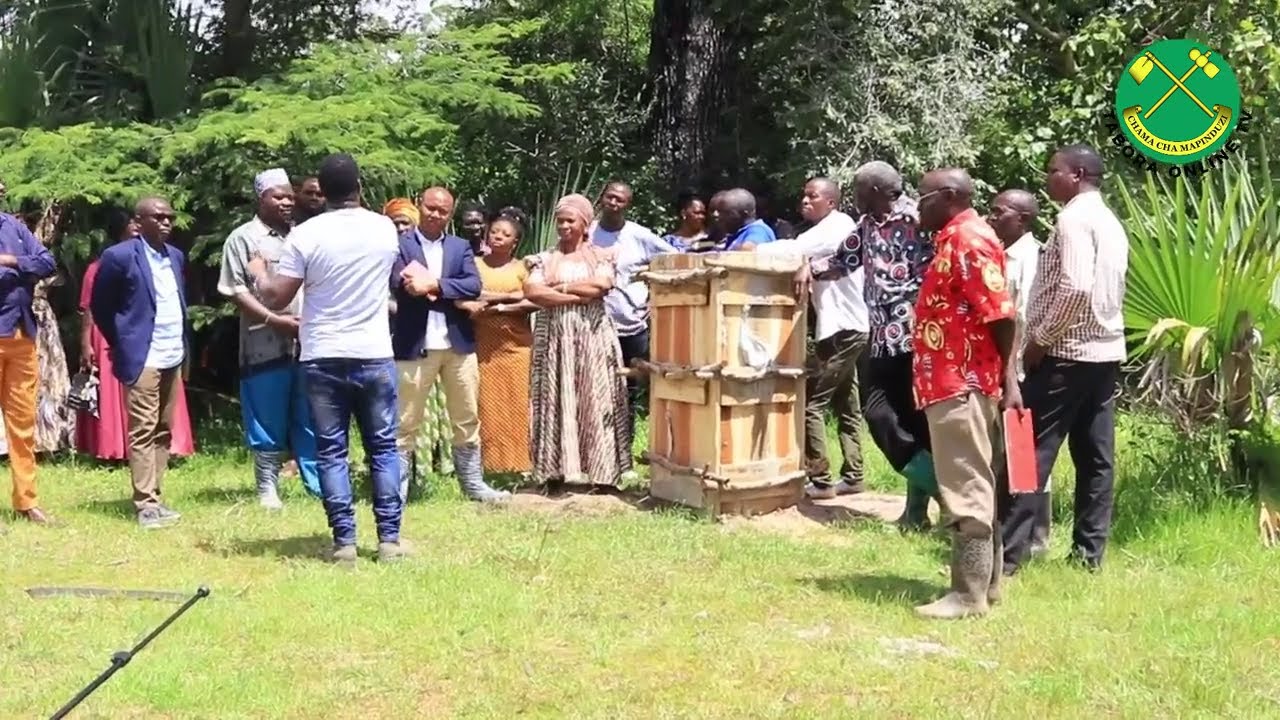BARAZA LA HALMASHAURI YA KALIUA LAIDHINISHA ISAWIMA KUWA WMA