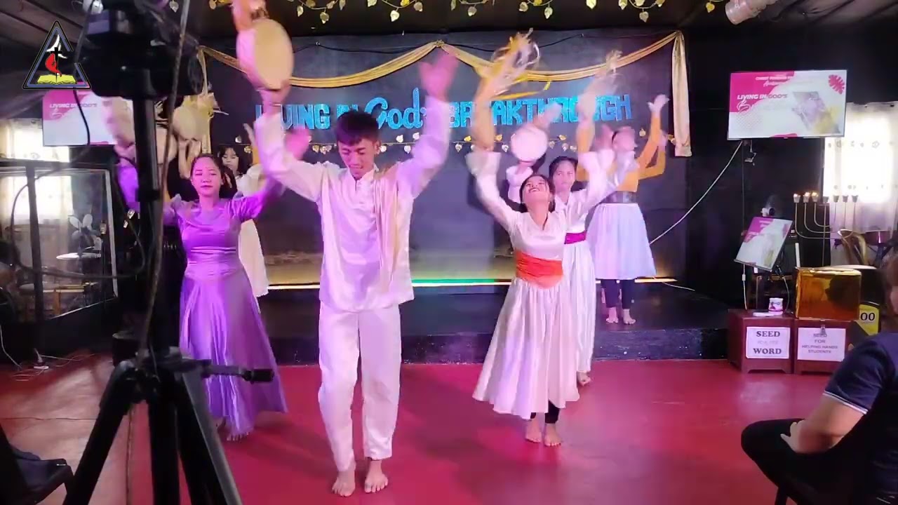 Dance in Freedom by: Victory Worship |•Tambourine dance •|