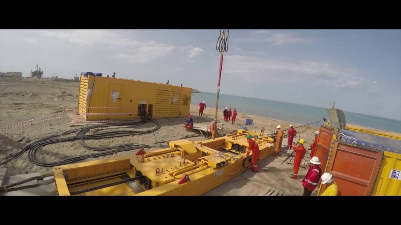 Linear winch pulling and socket passing operation.