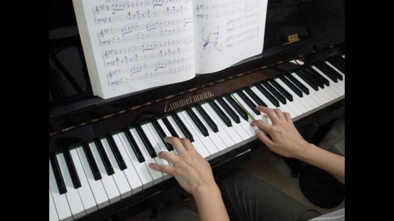 No.27 Air from Mozart - John Thompson's Modern Piano Course First Grade (P.43)