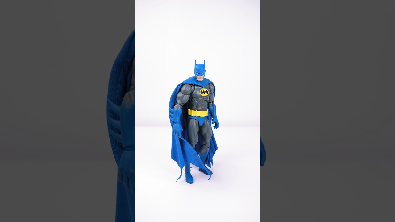 Unboxing the Mafex Knightfall Batman