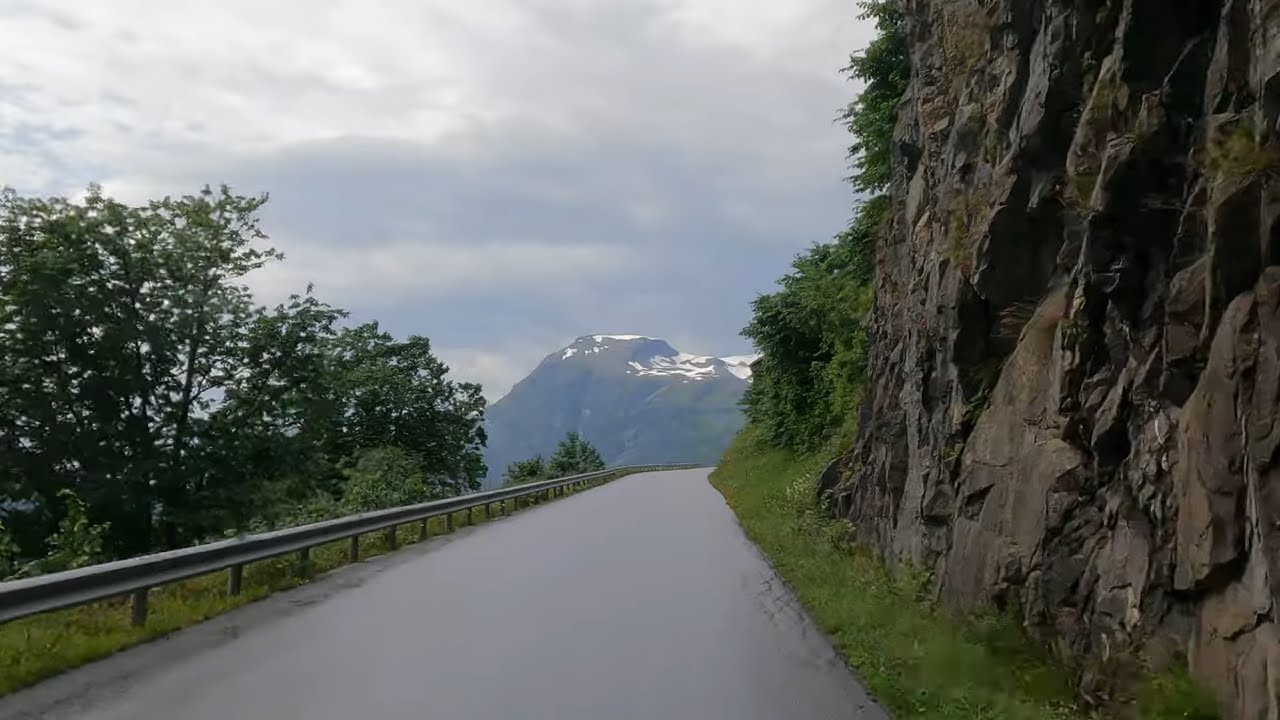 Norway. Gerainger -Trollstigen Camping and Gjesteg&aring;rd.(The quality of roads in Europe. Part 44/2).