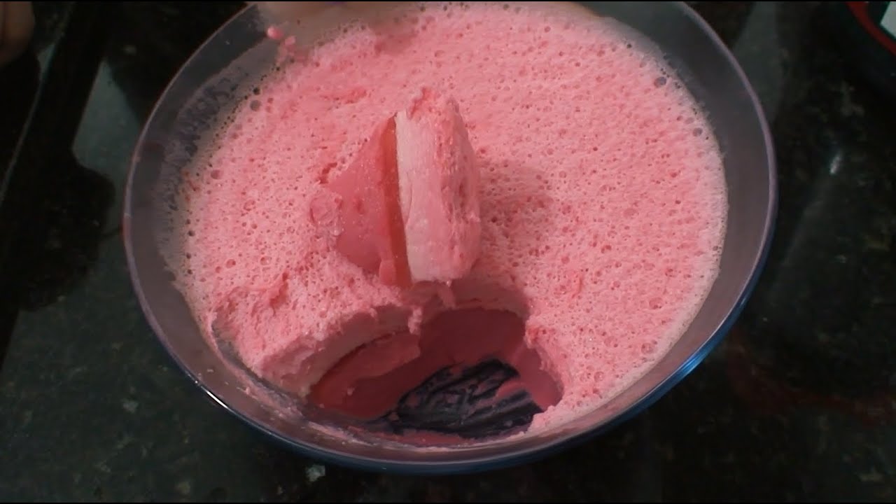 Gelatina de Morango com Iogurte Sobremesa Fit Fácil e Rápida Sem Leite Condensado