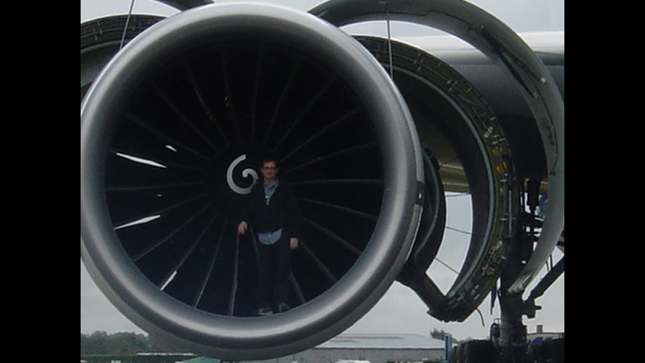 Boeing 777 Fuel Sample and Inspection for Water and Microbial Bacteria/Fungus Growth