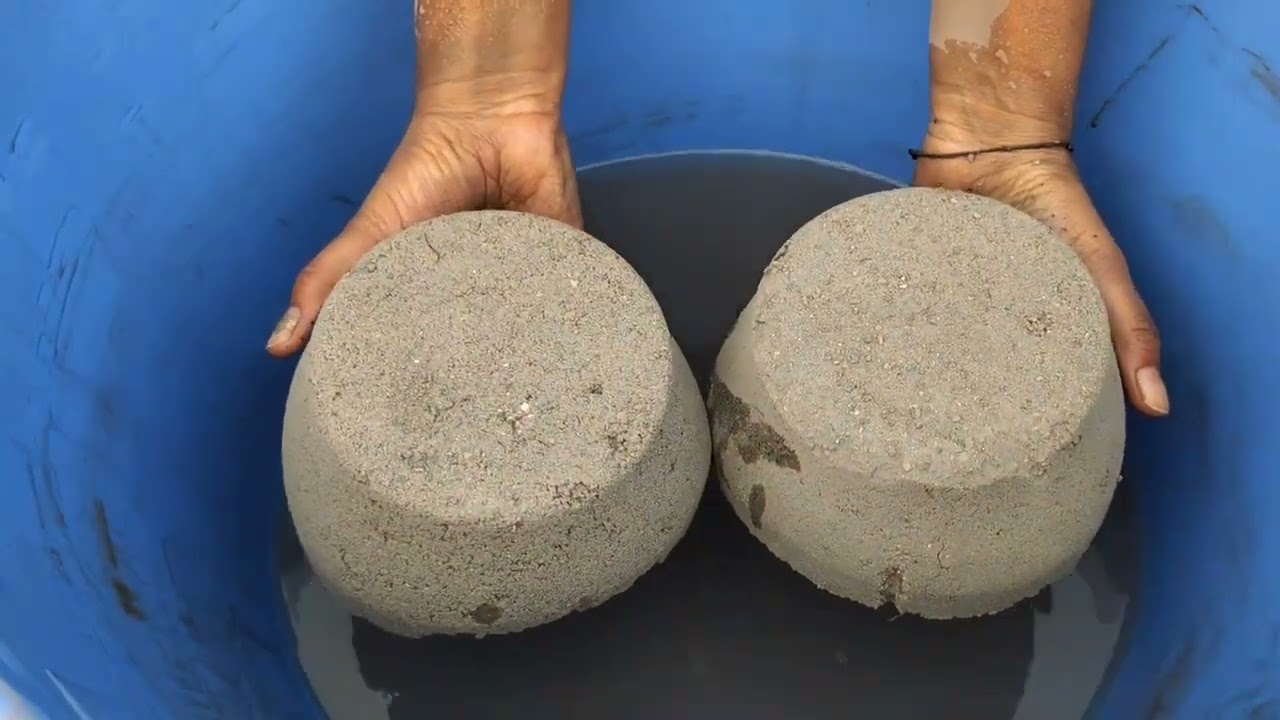 Asmr - dusty 🌪️ charcoalashes+ sand cement crumbling in water 💦💦