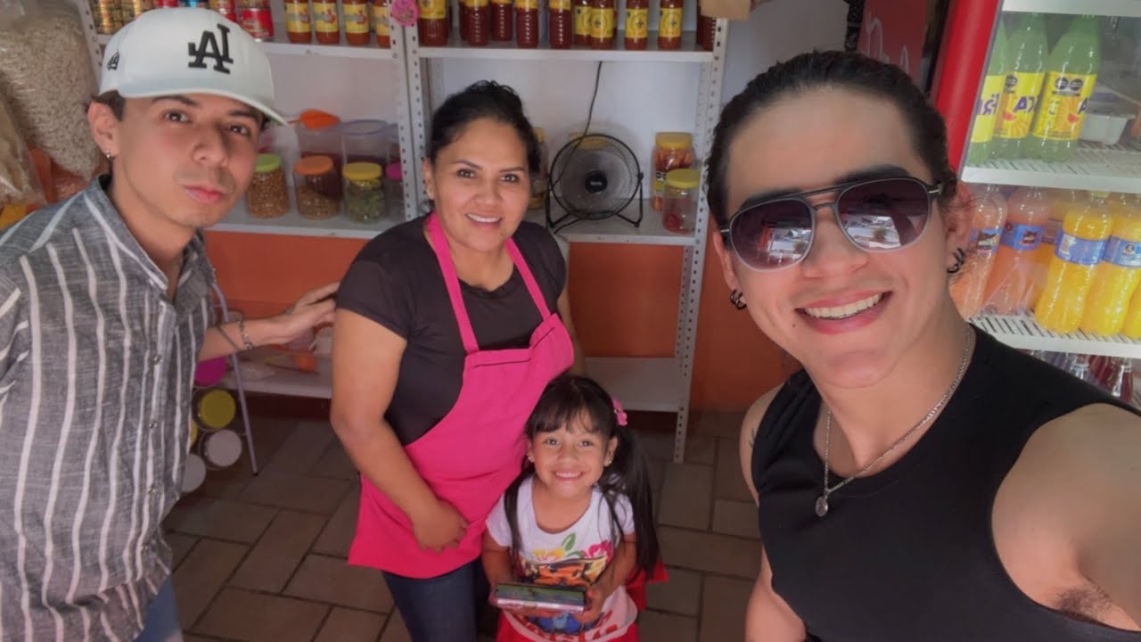 Comiendo con Brenda, Gladys y Connie